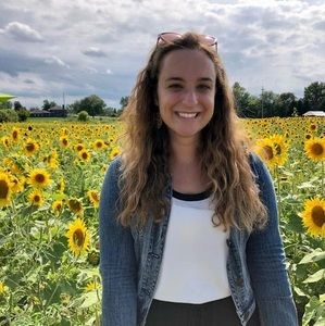 Meet your Posher, Deanna